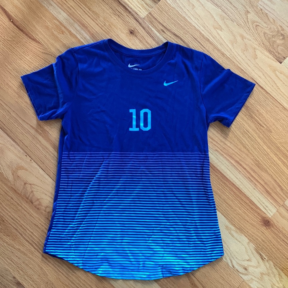 Nike soccer football #10 t-shirt Carli Lloyd USA medium jersey blue World Cup
